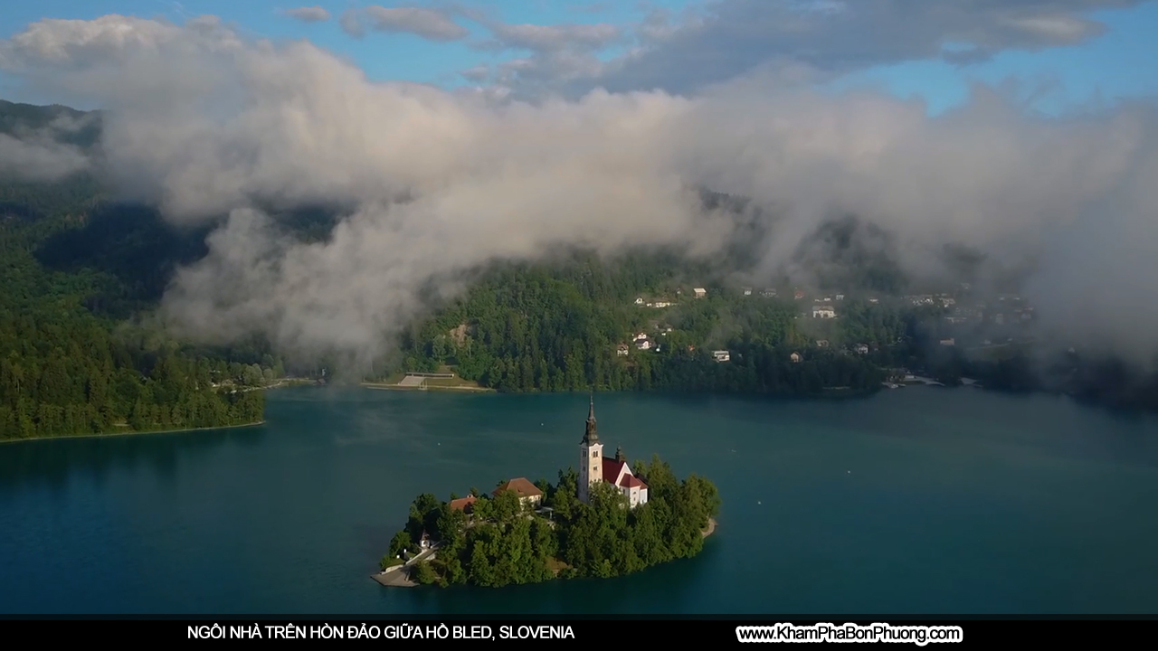 Ngôi nhà trên hòn đảo giữa hồ Bled, Slovenia | Khám Phá Bốn Phương