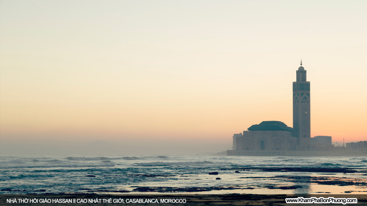 Khám phá nhà thờ Hồi giáo Hassan II cao nhất thế giới, Casablanca, Morocco | Khám Phá Bốn Phương