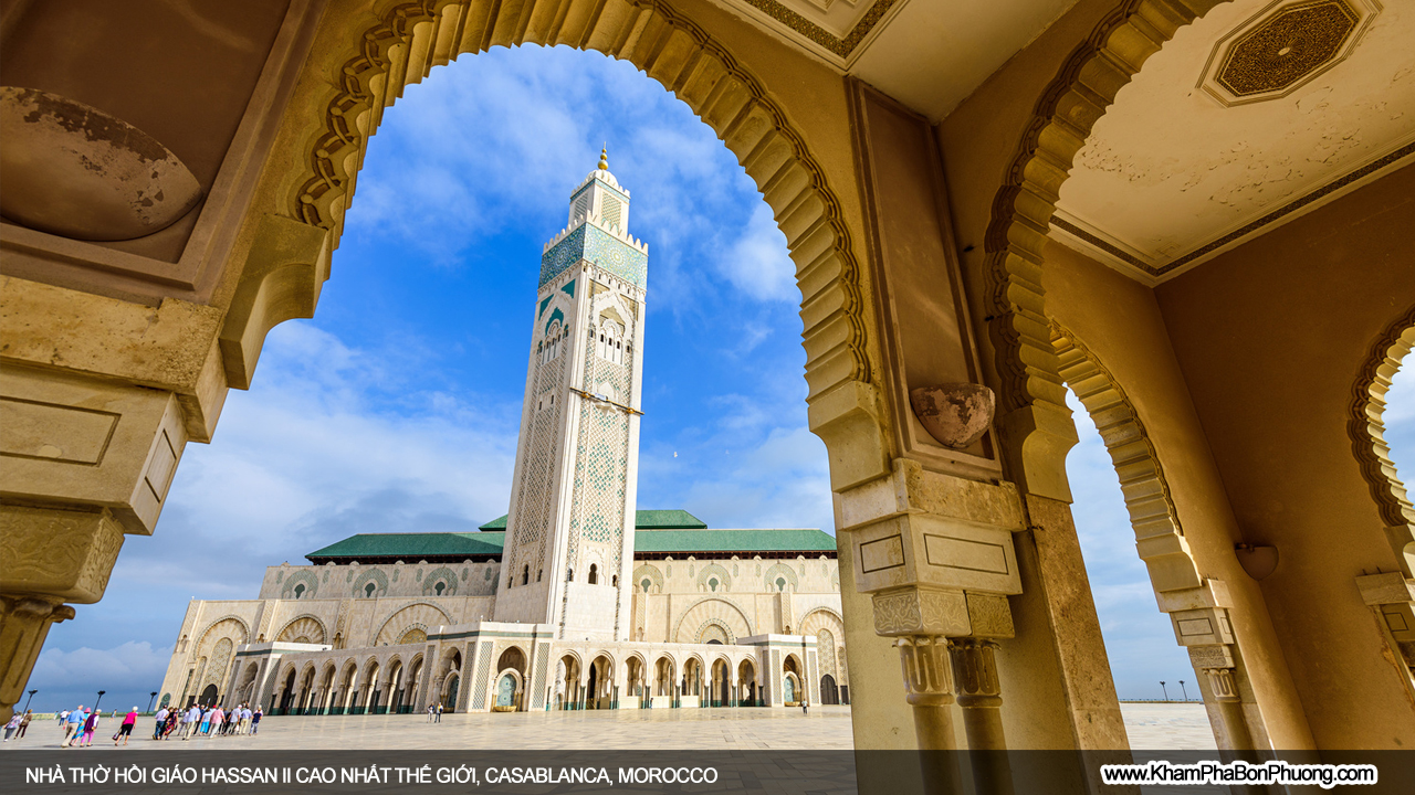 Khám phá nhà thờ Hồi giáo Hassan II cao nhất thế giới, Casablanca, Morocco | Khám Phá Bốn Phương